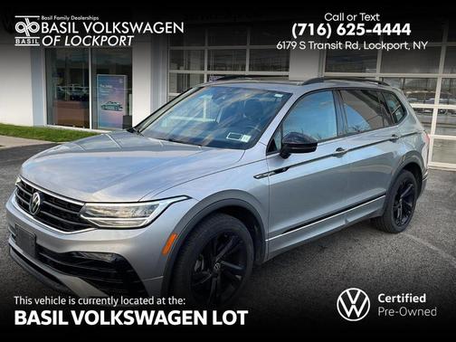 Pyrite Silver Metallic 2023 Volkswagen Tiguan 2.0T SE R-Line Black