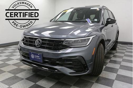 2023 Volkswagen Tiguan 2.0T SE R-Line Black