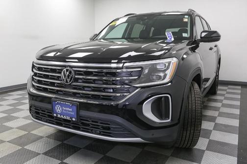 2024 Volkswagen Atlas 2.0T SE