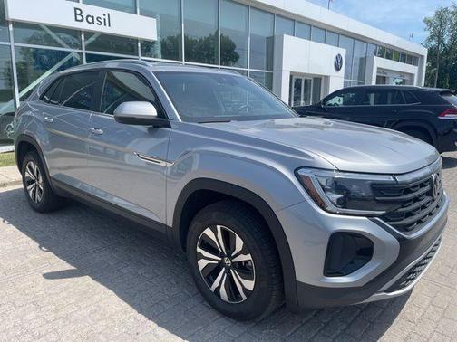 2024 Volkswagen Atlas Cross Sport 2.0T SE