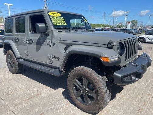 2021 Jeep Wrangler Unlimited Sahara Altitude