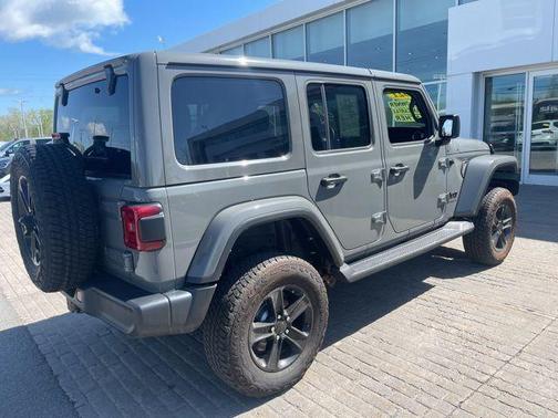 2021 Jeep Wrangler Unlimited Sahara Altitude
