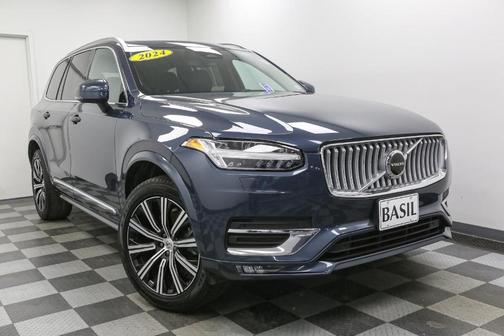 2024 Volvo XC90 B5 Core Bright Theme
