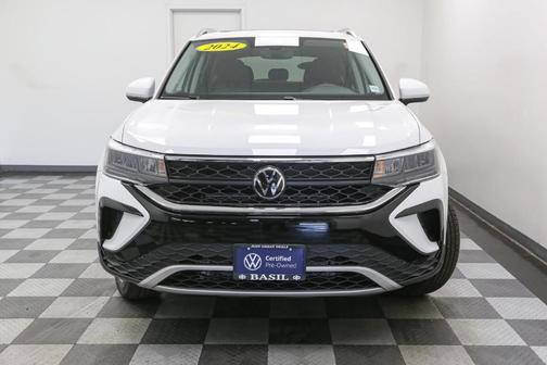 2024 Volkswagen Taos 1.5T SE