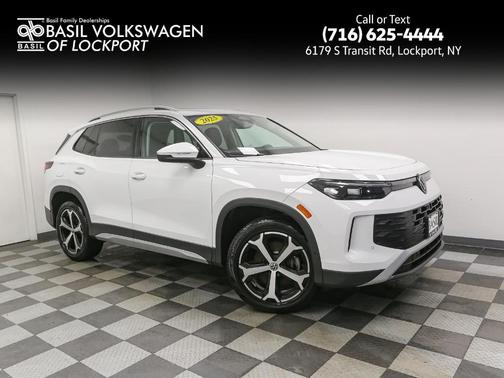 2025 Volkswagen Tiguan 2.0T SE