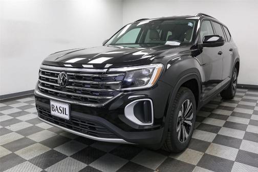2026 Volkswagen Atlas 2.0T SE