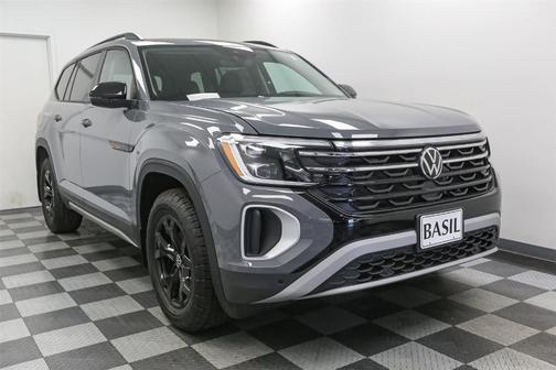 2025 Volkswagen Atlas 2.0T Peak Edition