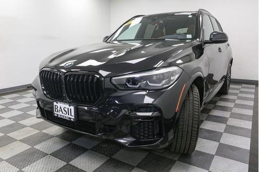 2023 BMW X5 M50i