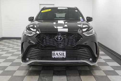 2026 Toyota Highlander XSE