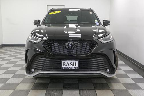 2026 Toyota Highlander XSE