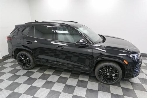 2025 Volkswagen Tiguan 2.0T SE R-Line Black