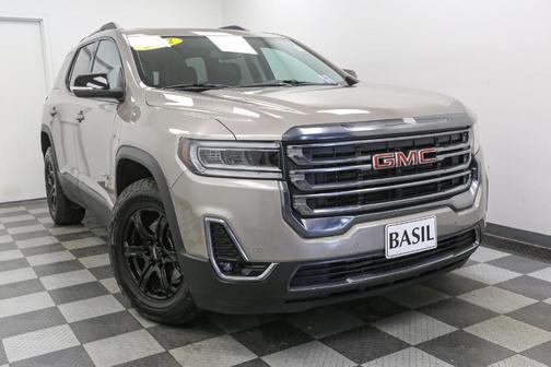 2022 GMC Acadia AT4