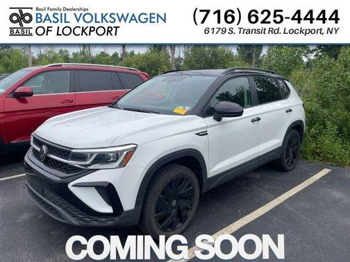 2024 Volkswagen Taos 1.5T SE Black