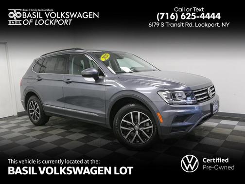 Platinum Gray Metallic 2021 Volkswagen Tiguan 2.0T SE