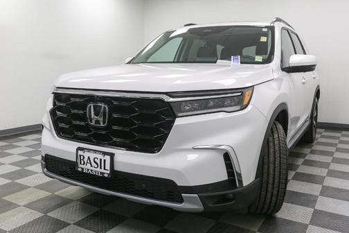 2023 Honda Pilot Elite