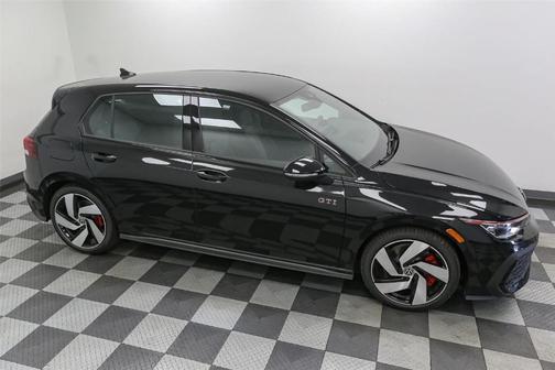 Mythos Black Metallic 2026 Volkswagen Golf GTI S