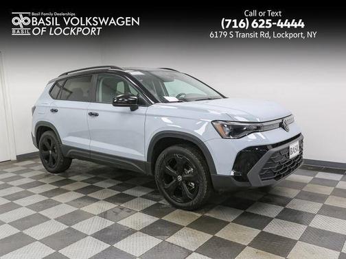 2025 Volkswagen Taos 1.5T SE Black