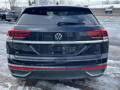 2023 Volkswagen Atlas Cross Sport 2.0T SE