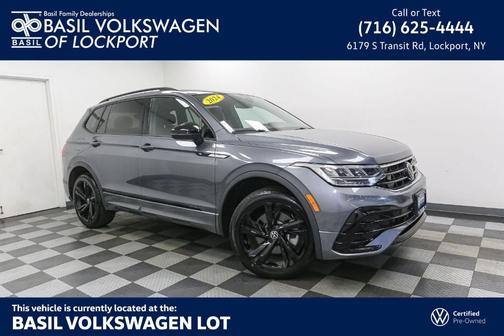 Platinum Gray Metallic 2024 Volkswagen Tiguan 2.0T SE R-Line Black