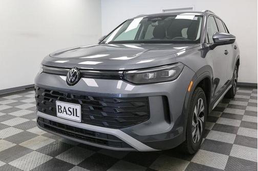 2025 Volkswagen Tiguan 2.0T S