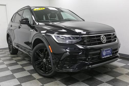 2022 Volkswagen Tiguan 2.0T SE R-Line Black