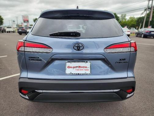 2025 Toyota Corolla Hybrid SE