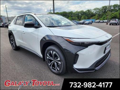 2025 Toyota bZ4X XLE