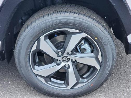 2025 Toyota RAV4 Hybrid SE