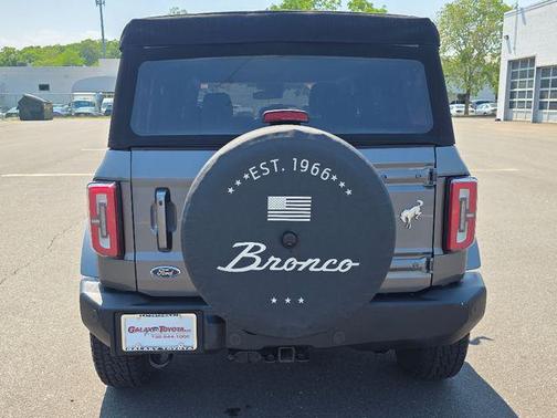 Gray Metallic 2021 Ford Bronco Outer Banks