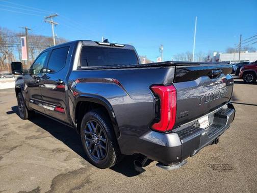 2023 Toyota Tundra Platinum