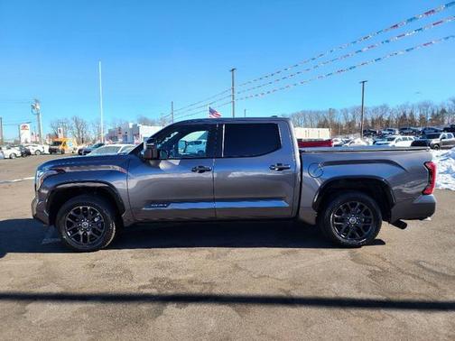 2023 Toyota Tundra Platinum