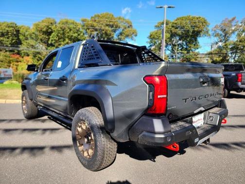 2025 Toyota Tacoma Hybrid Trailhunter