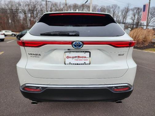 2024 Toyota Venza XLE