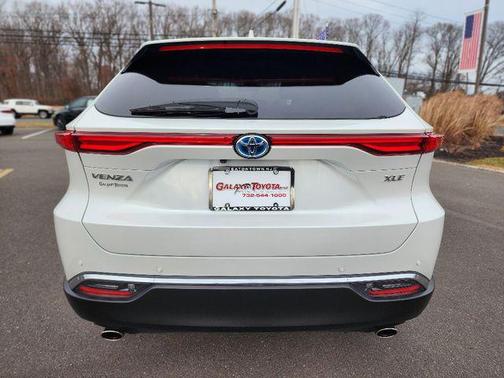 2024 Toyota Venza XLE