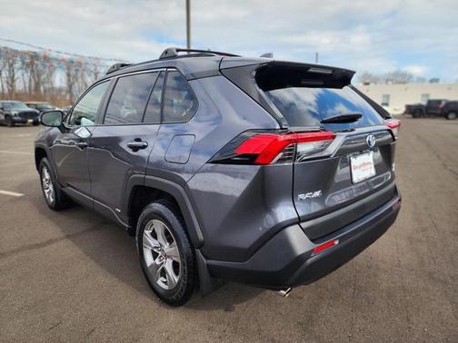 2023 Toyota RAV4 Hybrid LE