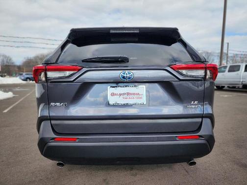 2023 Toyota RAV4 Hybrid LE