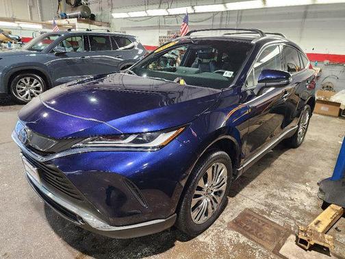 2023 Toyota Venza XLE