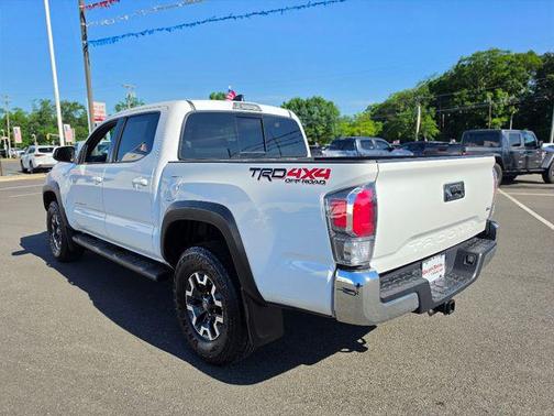 Ice Cap 2023 Toyota Tacoma TRD Off Road