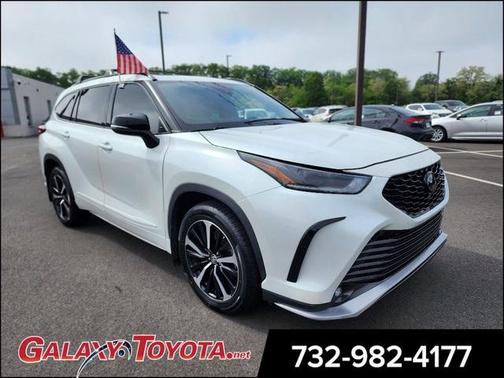 2022 Toyota Highlander XSE