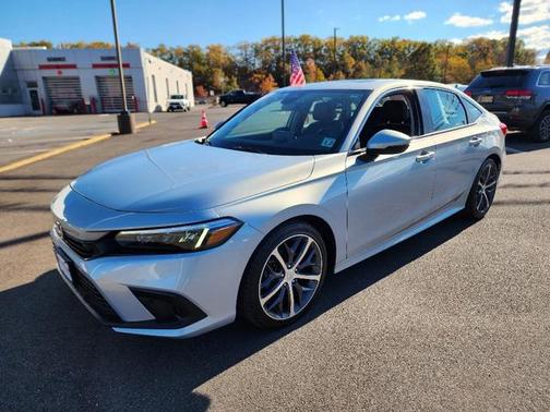 2022 Honda Civic Touring