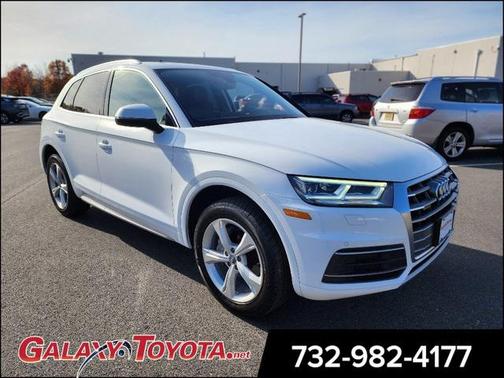 2020 Audi Q5 45 Premium Plus