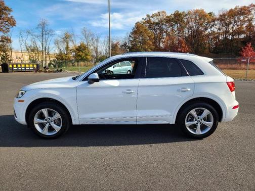2020 Audi Q5 45 Premium Plus