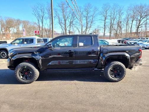 2026 Toyota Tacoma Hybrid TRD Pro