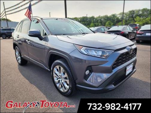2021 Toyota RAV4 XLE Premium