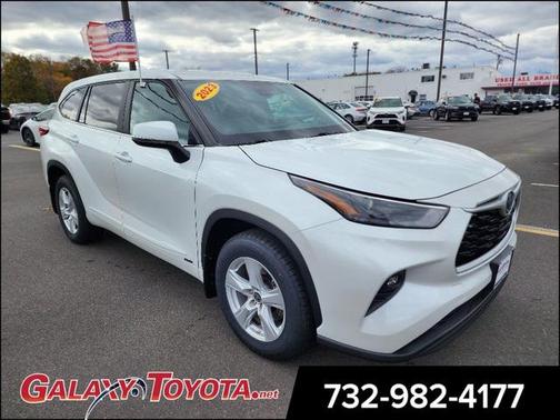 2023 Toyota Highlander Hybrid LE