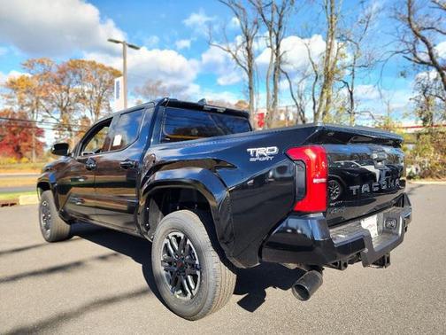 2025 Toyota Tacoma TRD Sport