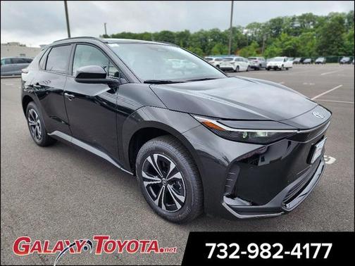 2025 Toyota bZ4X XLE