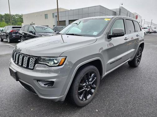 2020 Jeep Grand Cherokee Altitude