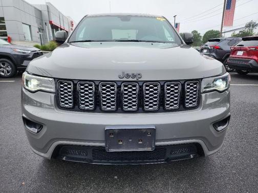 2020 Jeep Grand Cherokee Altitude