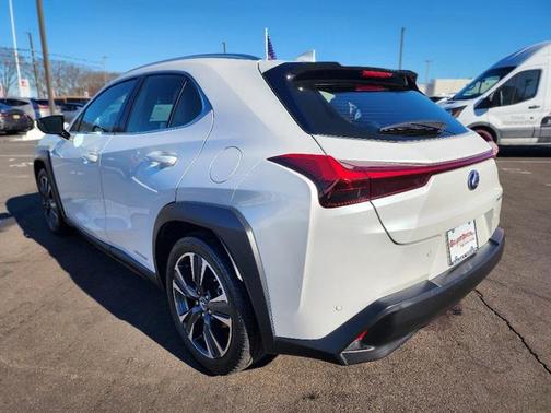 2020 Lexus UX 250h Base